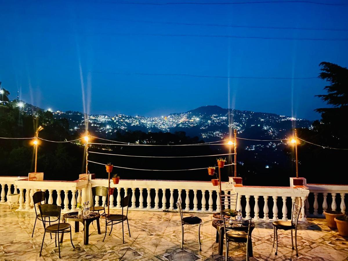 "Tara Homes" With Open Rooftop Terrace Shimla Buitenkant foto